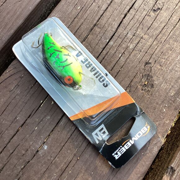Bomber Lures Square A Crankbait Fishing Lure Green Black - Picture 3 of 4